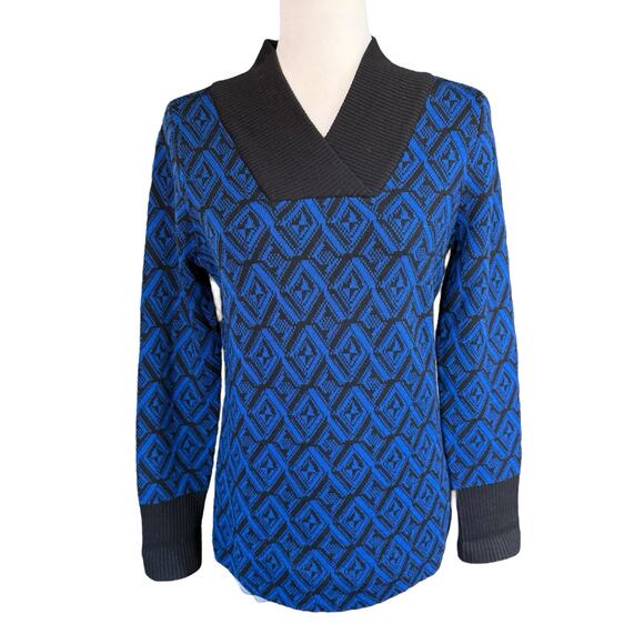 Pendleton Sweater Women's 100% Merino Wool Blue Geometric Outdoors Small Preppy - Picture 1 of 10